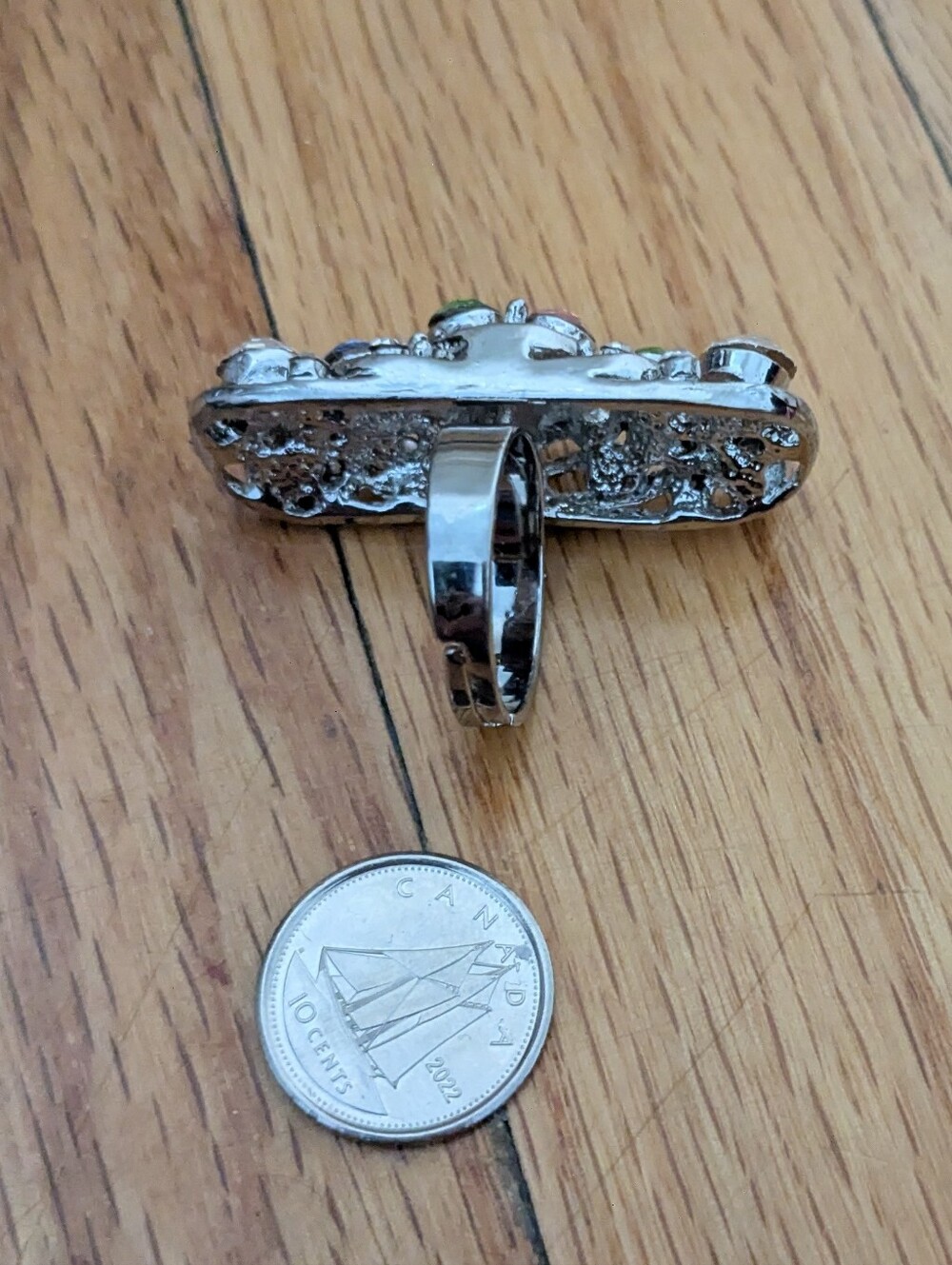 Unique Multicolor Ring - Picture 2 of 3